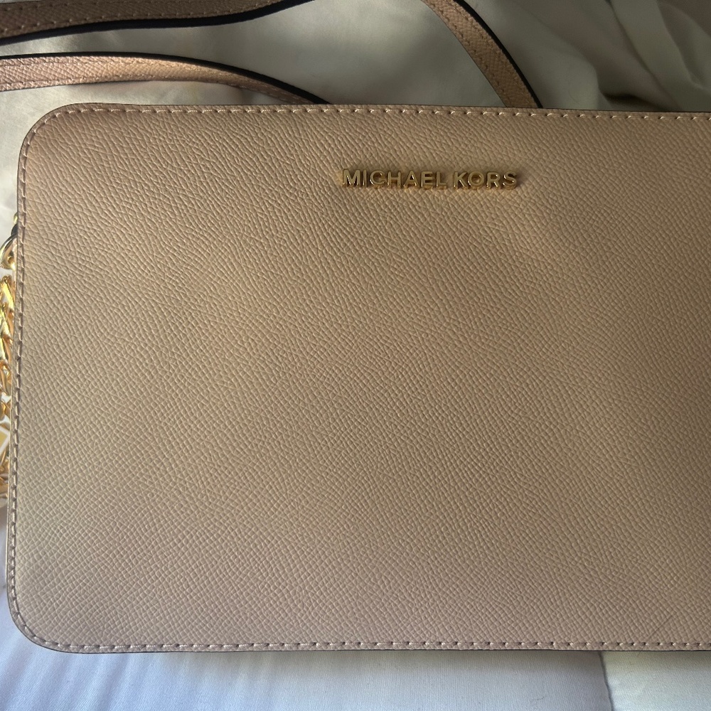 MK purse